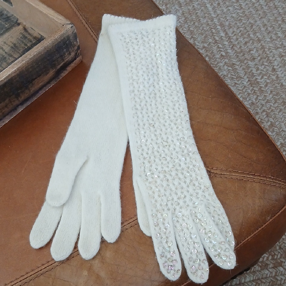 Cream White Angora Rabbit Hair Lambs Wool Nylon Long Gloves Vintage Accessories